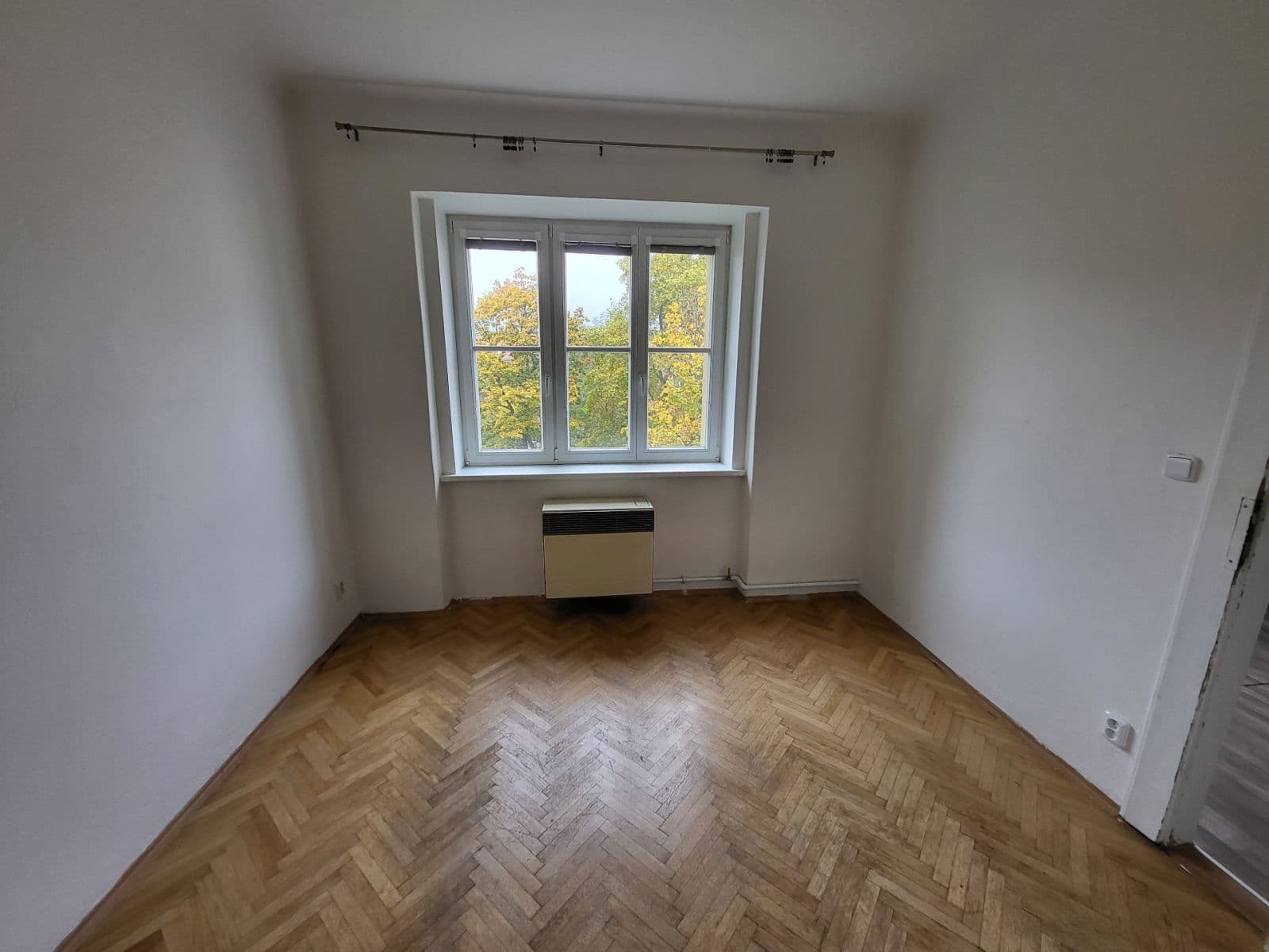 1 bedroom with open-plan kitchen flat to rent, 48 m², Lucemburská, Prague, Prague 1 bedroom with open-plan kitchen flat to rent, 48 m², Lucemburská, Prague, Prague