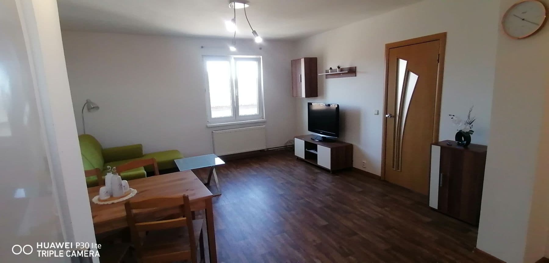 1 bedroom with open-plan kitchen flat to rent, 55 m², Brožíkova, Kladno, Středočeský Region 1 bedroom with open-plan kitchen flat to rent, 55 m², Brožíkova, Kladno, Středočeský Region