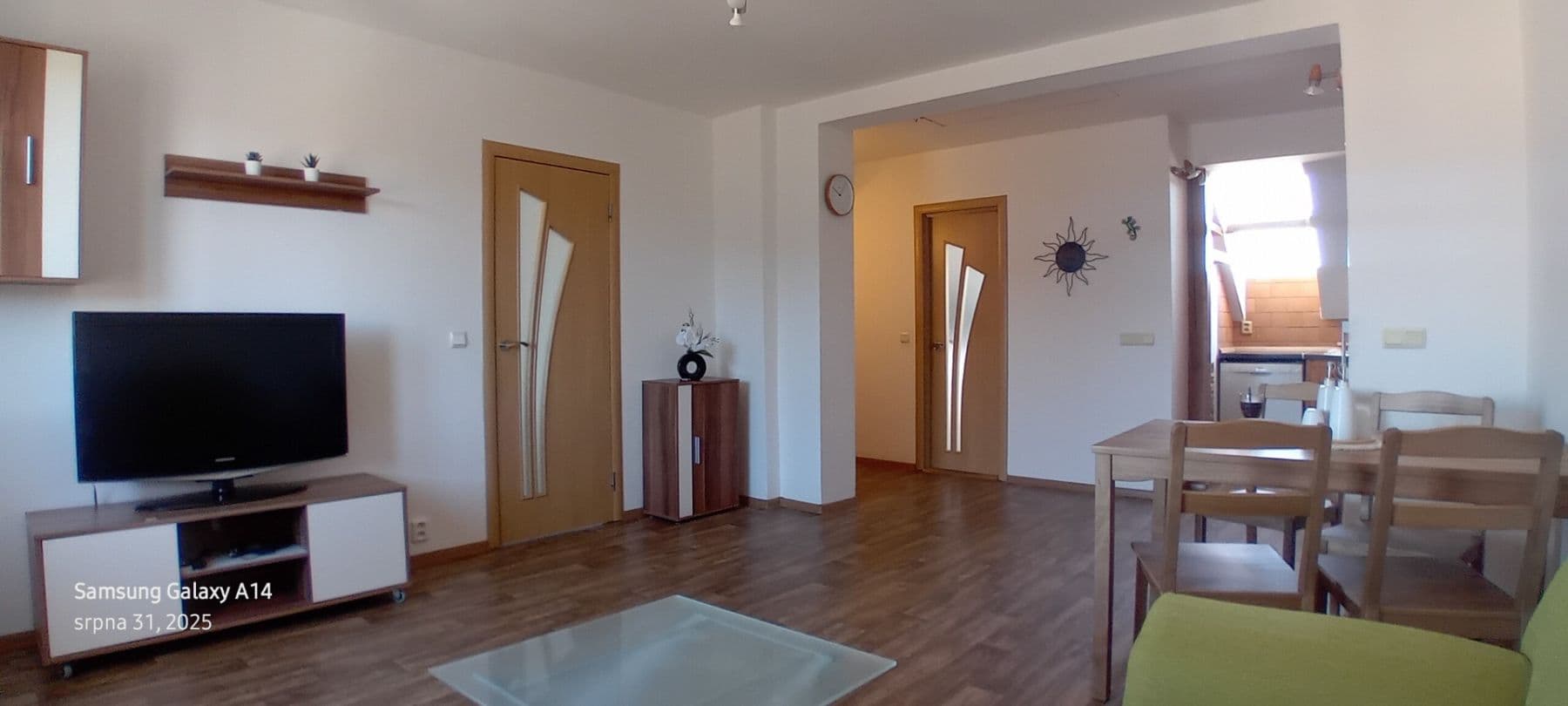 1 bedroom with open-plan kitchen flat to rent, 55 m², Brožíkova, Kladno, Středočeský Region 1 bedroom with open-plan kitchen flat to rent, 55 m², Brožíkova, Kladno, Středočeský Region