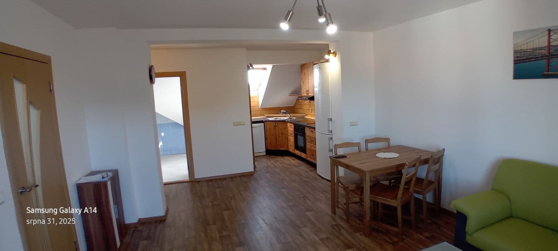 1 bedroom with open-plan kitchen flat to rent, 55 m², Brožíkova, Kladno, Středočeský Region 1 bedroom with open-plan kitchen flat to rent, 55 m², Brožíkova, Kladno, Středočeský Region