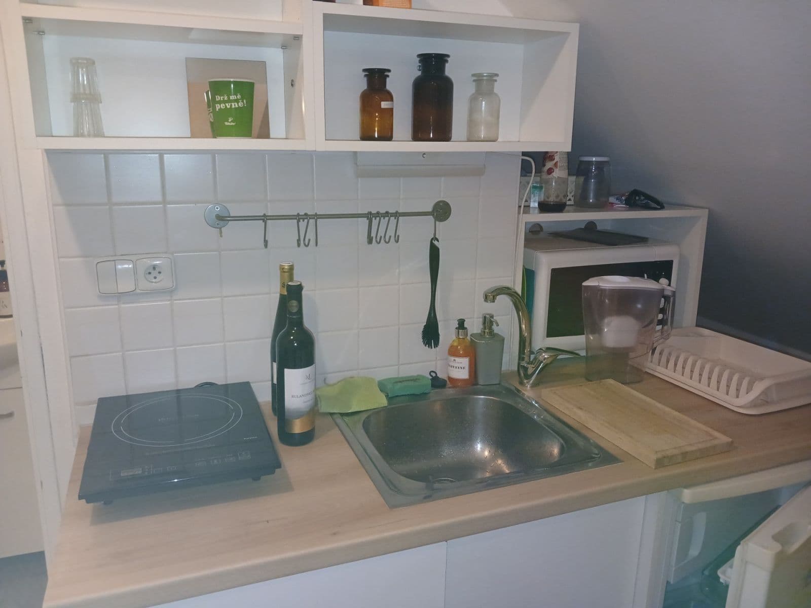 Studio flat to rent, 32 m², Nad Krocínkou, Prague, Prague Studio flat to rent, 32 m², Nad Krocínkou, Prague, Prague