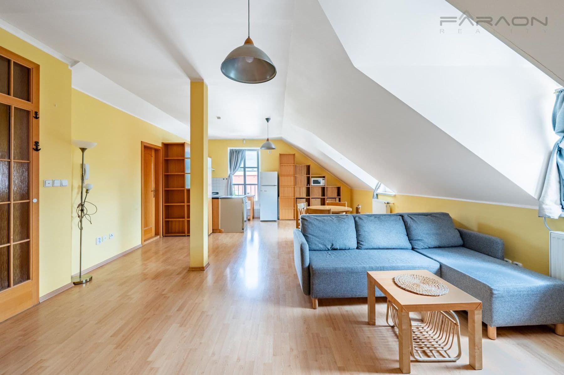 1 bedroom with open-plan kitchen flat to rent, 80 m², Za Jalovým dvorem, Prague, Prague 1 bedroom with open-plan kitchen flat to rent, 80 m², Za Jalovým dvorem, Prague, Prague