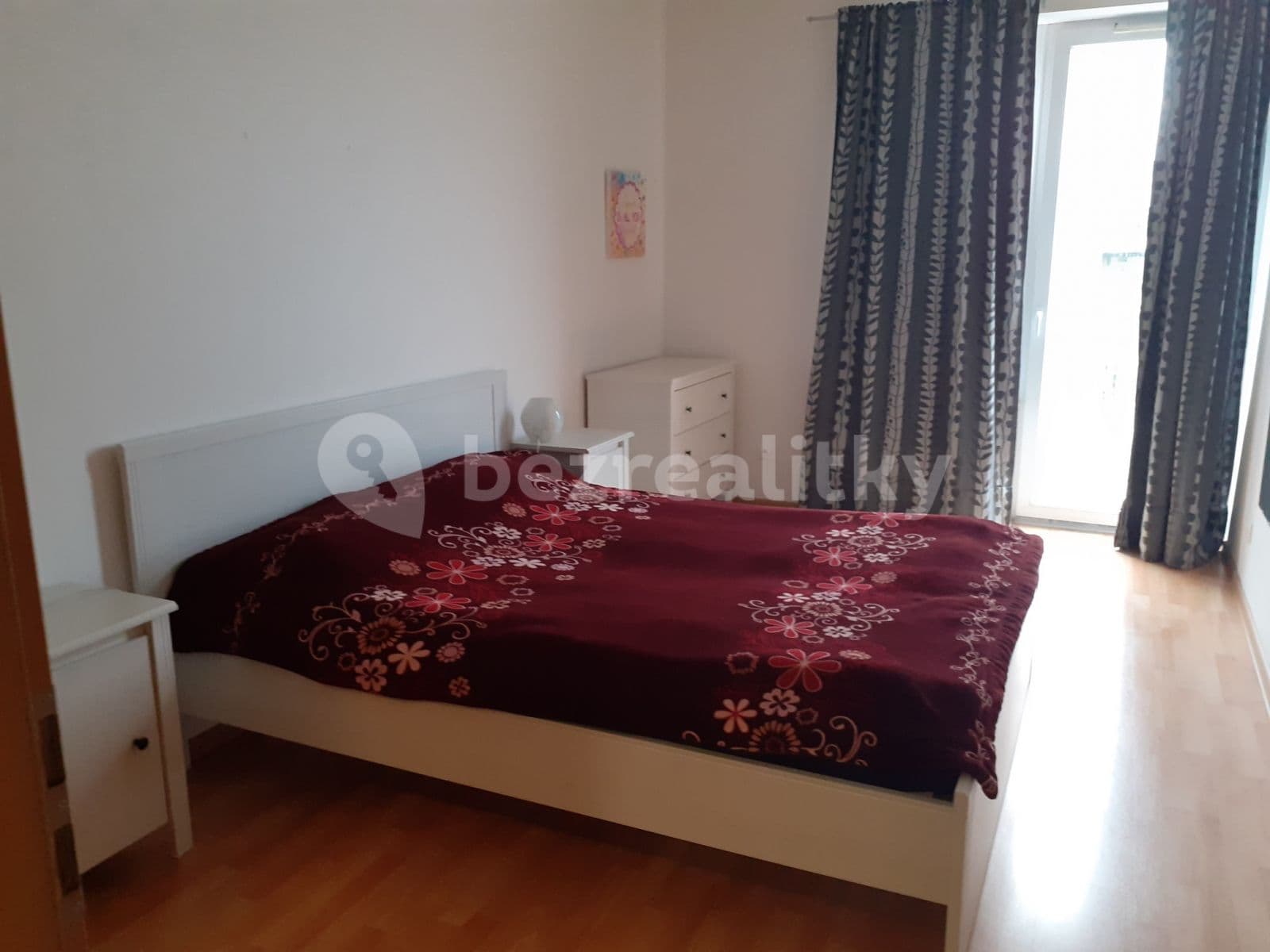 1 bedroom with open-plan kitchen flat to rent, 62 m², Za Zámečkem, Prague, Prague 1 bedroom with open-plan kitchen flat to rent, 62 m², Za Zámečkem, Prague, Prague