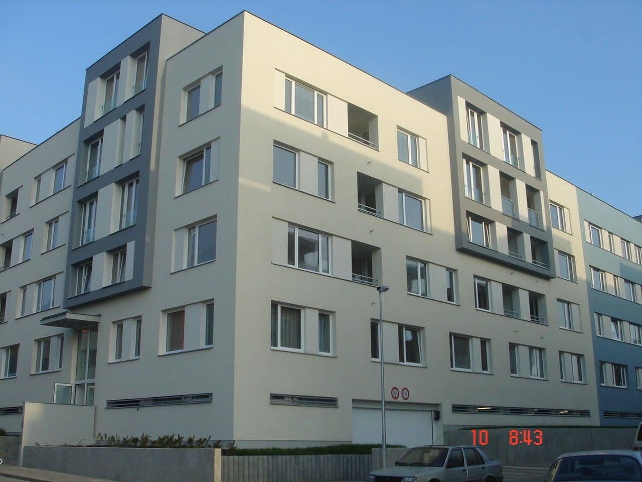2 bedroom with open-plan kitchen flat to rent, 77 m², Trmická, Prague, Prague 2 bedroom with open-plan kitchen flat to rent, 77 m², Trmická, Prague, Prague