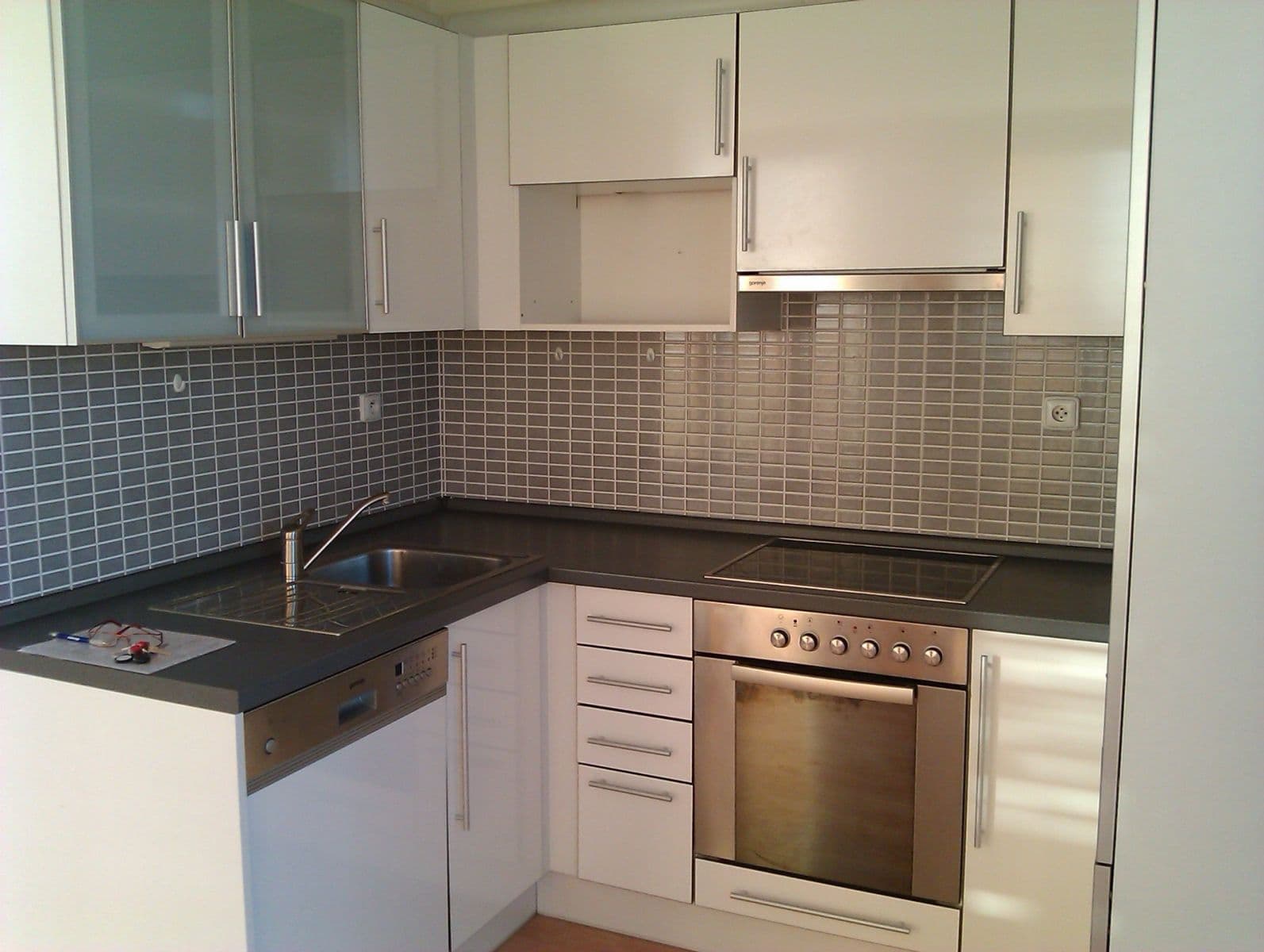 2 bedroom with open-plan kitchen flat to rent, 77 m², Trmická, Prague, Prague 2 bedroom with open-plan kitchen flat to rent, 77 m², Trmická, Prague, Prague