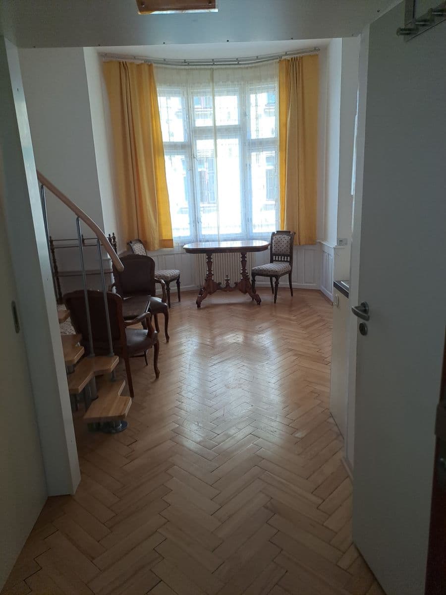 Studio flat to rent, 30 m², Sochařská, Prague, Prague Studio flat to rent, 30 m², Sochařská, Prague, Prague