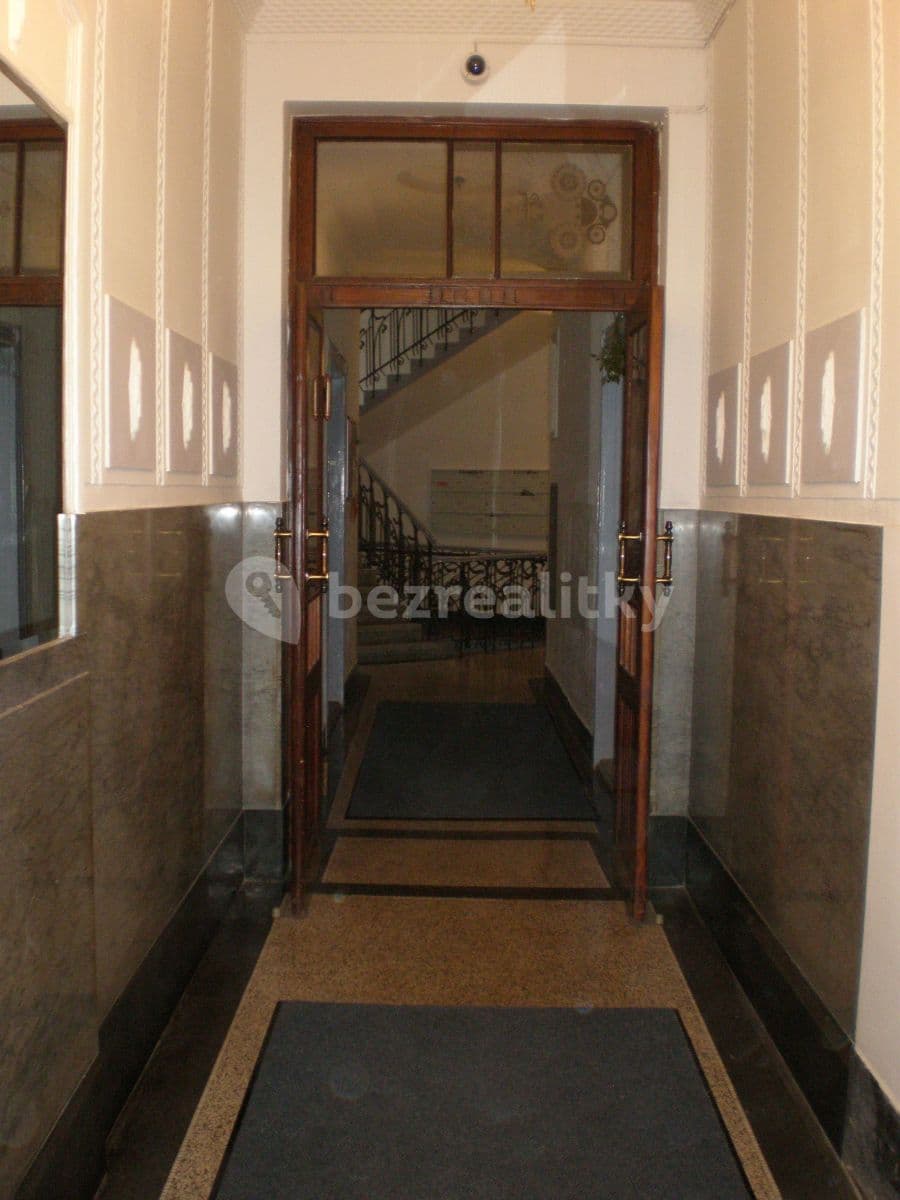1 bedroom with open-plan kitchen flat to rent, 64 m², Sochařská, Prague, Prague 1 bedroom with open-plan kitchen flat to rent, 64 m², Sochařská, Prague, Prague