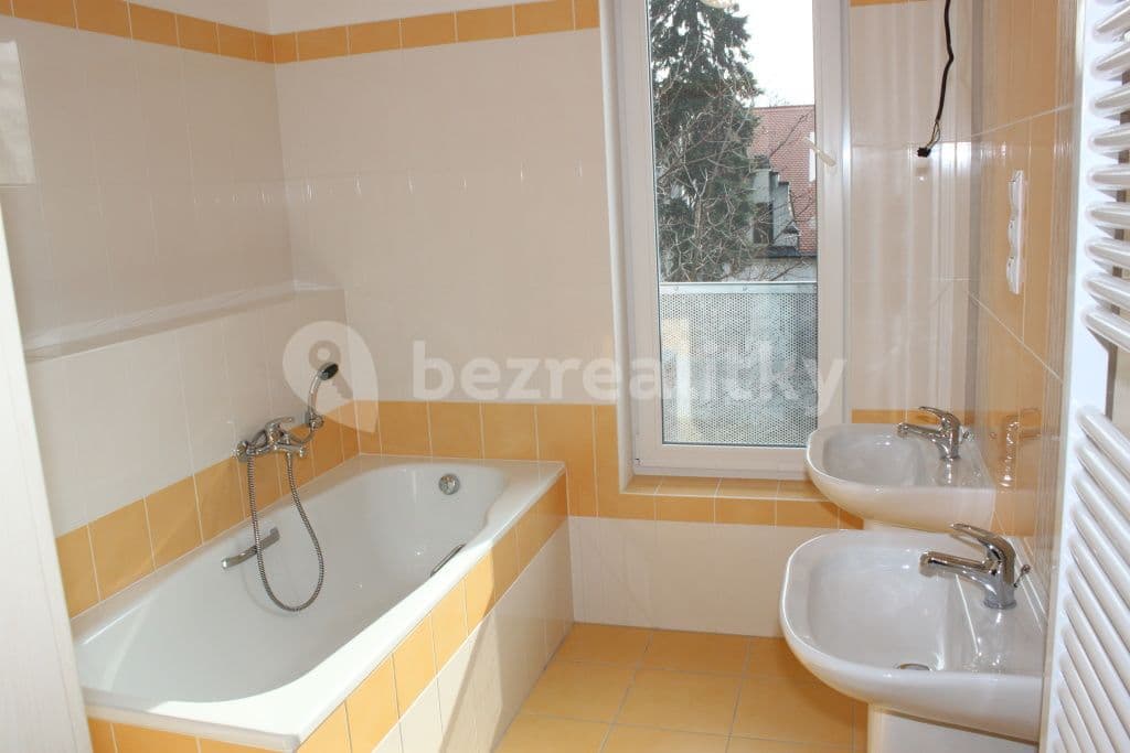 2 bedroom with open-plan kitchen flat to rent, 101 m², Polní, Brandýs nad Labem-Stará Boleslav, Středočeský Region 2 bedroom with open-plan kitchen flat to rent, 101 m², Polní, Brandýs nad Labem-Stará Boleslav, Středočeský Region