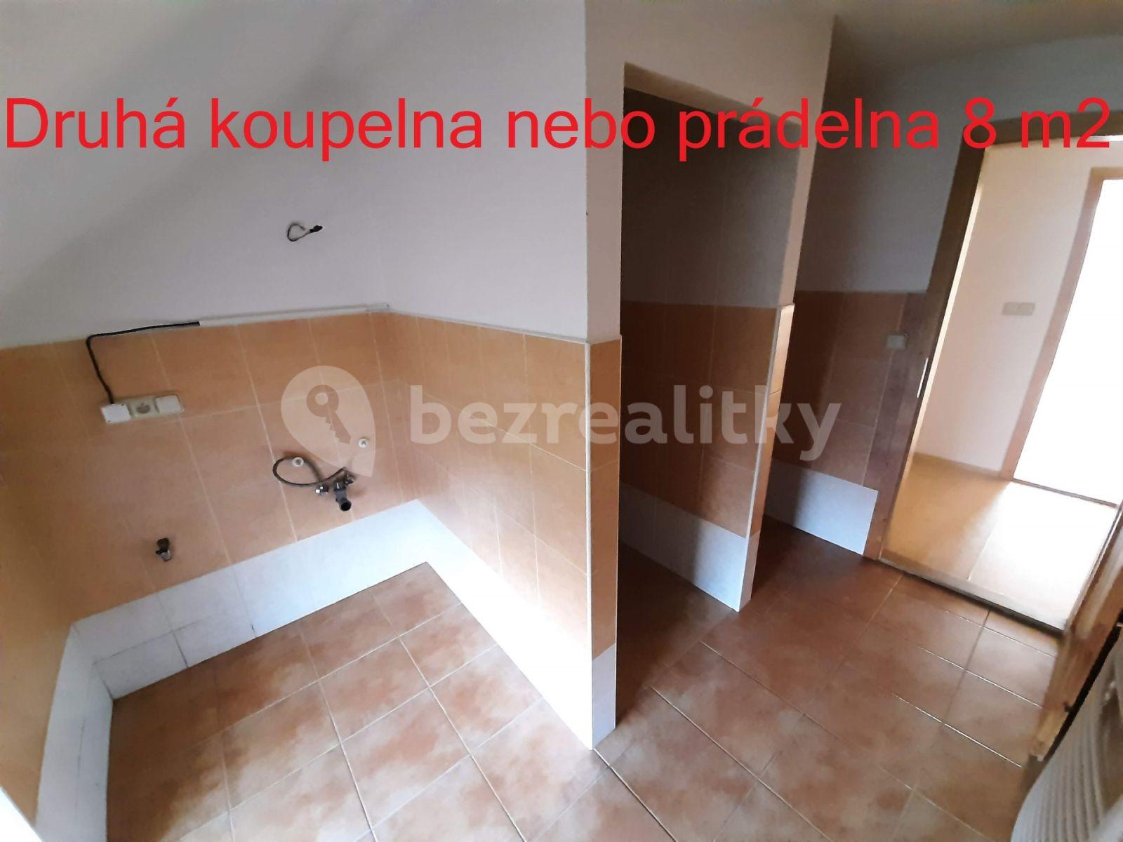 3 bedroom flat to rent, 105 m², Hříšice, Jihočeský Region