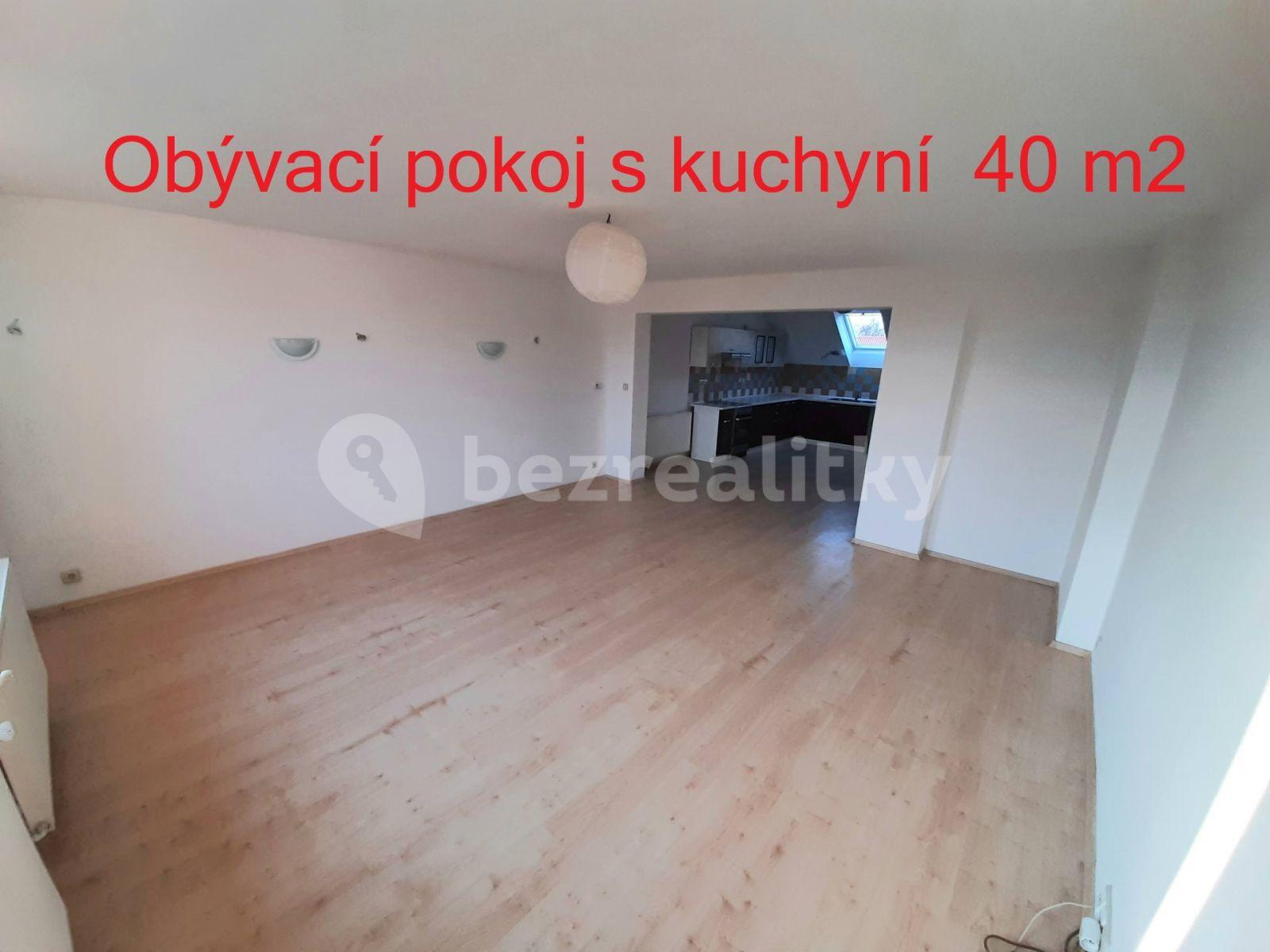3 bedroom flat to rent, 105 m², Hříšice, Jihočeský Region