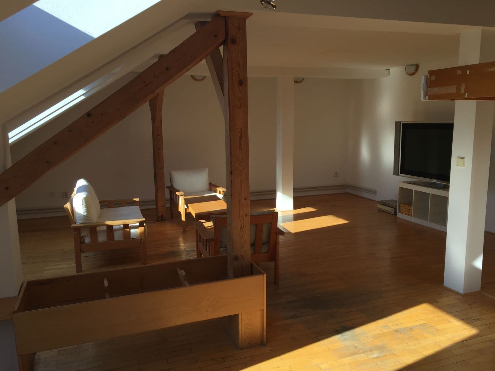 2 bedroom with open-plan kitchen flat to rent, 127 m², Čápkova, Brno, Jihomoravský Region 2 bedroom with open-plan kitchen flat to rent, 127 m², Čápkova, Brno, Jihomoravský Region