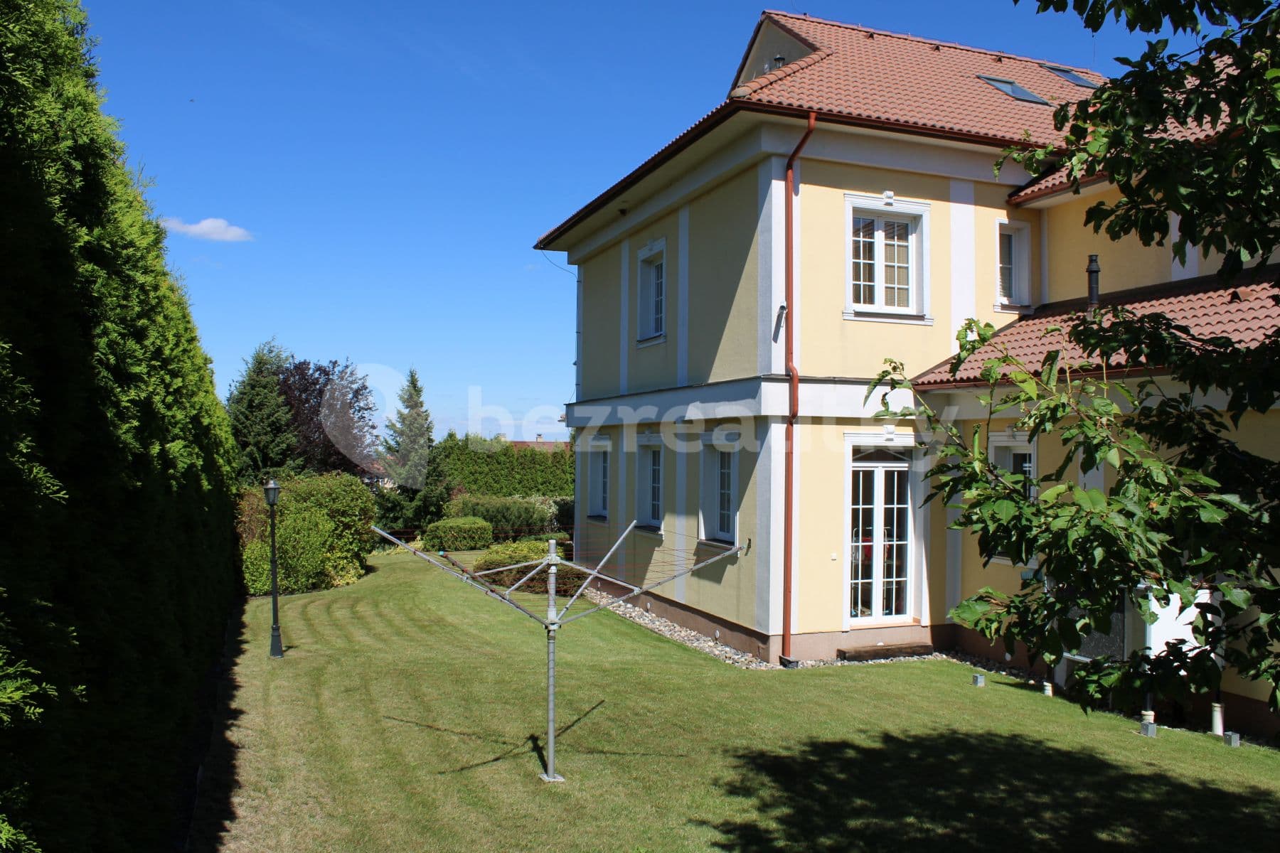 2 bedroom flat to rent, 114 m², Pod Bučinou, Řitka, Středočeský Region 2 bedroom flat to rent, 114 m², Pod Bučinou, Řitka, Středočeský Region