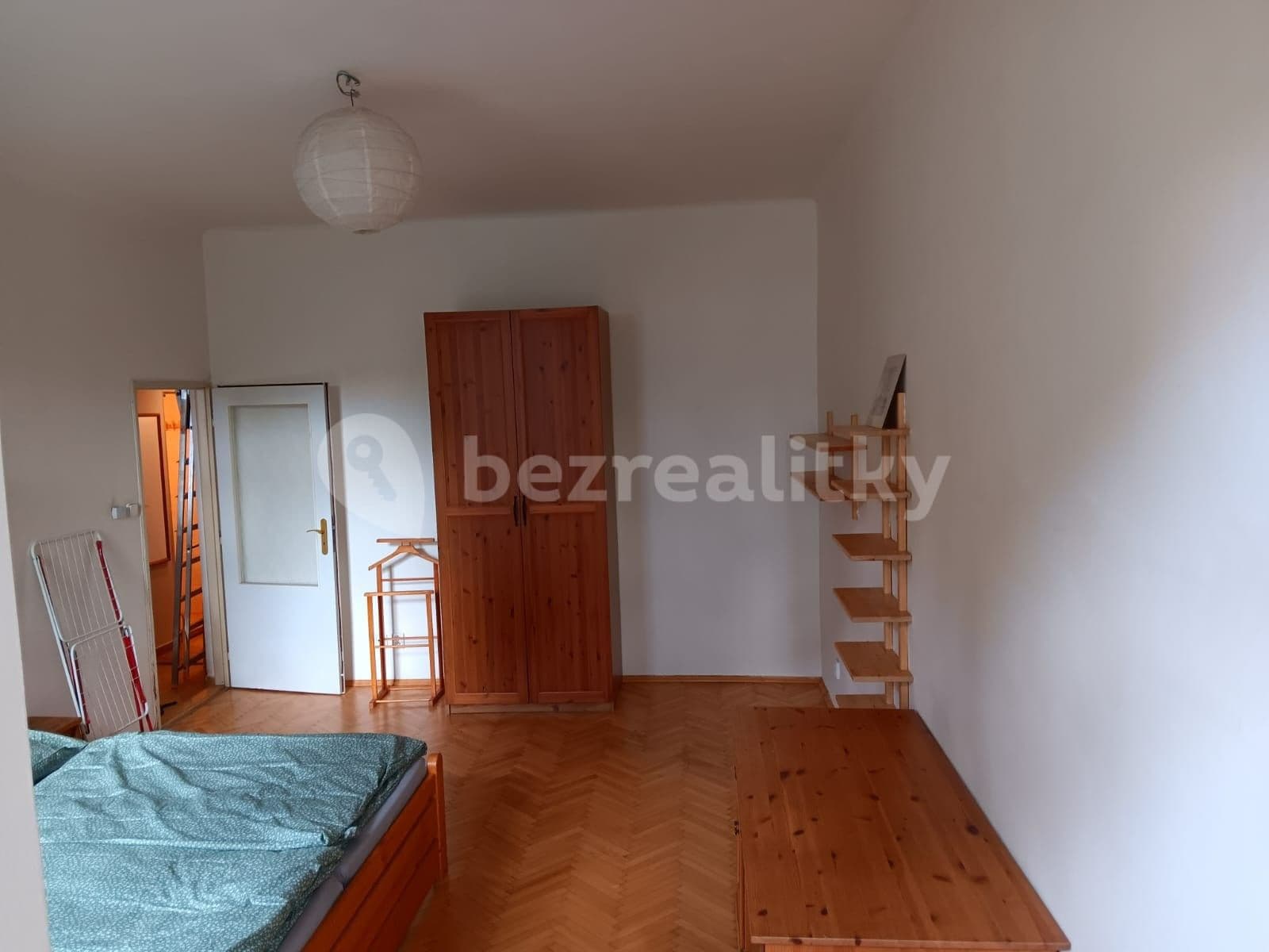 1 bedroom with open-plan kitchen flat to rent, 45 m², Nezamyslova, Prague, Prague 1 bedroom with open-plan kitchen flat to rent, 45 m², Nezamyslova, Prague, Prague