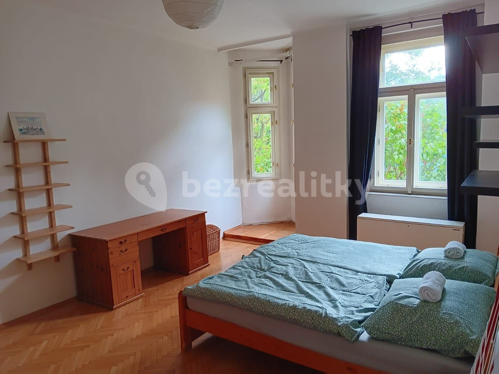 1 bedroom with open-plan kitchen flat to rent, 45 m², Nezamyslova, Prague, Prague 1 bedroom with open-plan kitchen flat to rent, 45 m², Nezamyslova, Prague, Prague