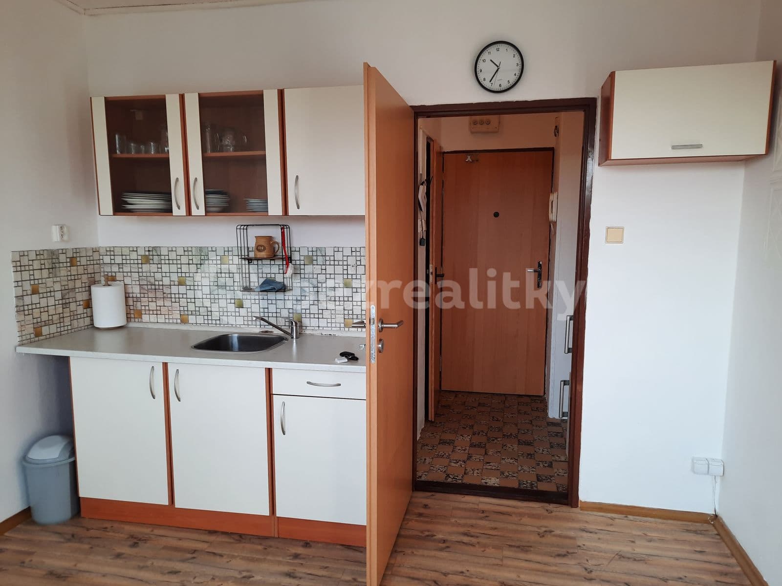 Small studio flat to rent, 20 m², Mírová, Strakonice, Jihočeský Region Small studio flat to rent, 20 m², Mírová, Strakonice, Jihočeský Region