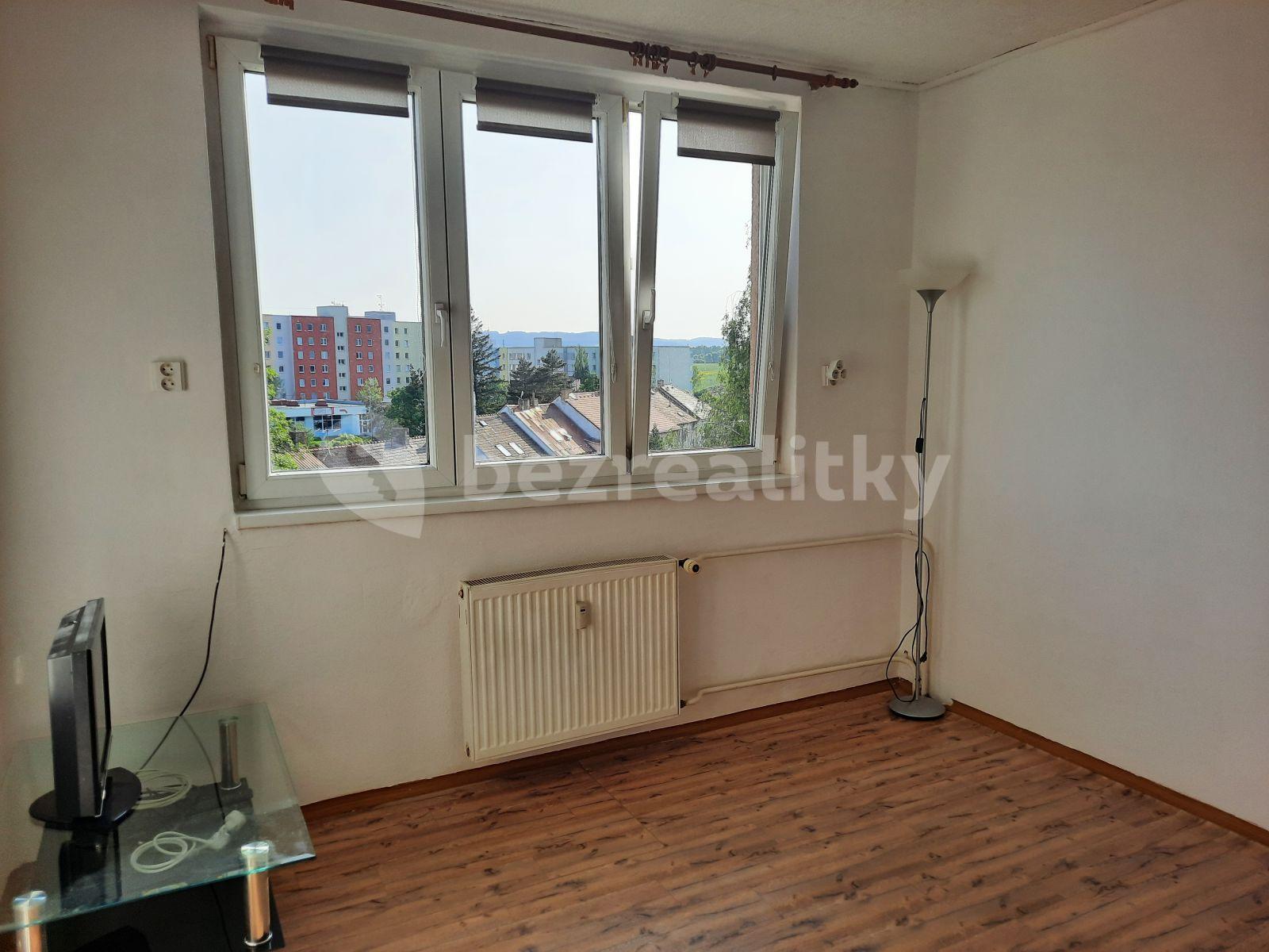 Small studio flat to rent, 20 m², Mírová, Strakonice, Jihočeský Region
