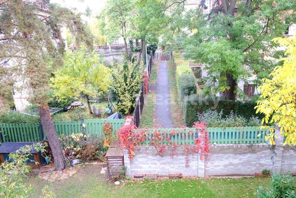 2 bedroom flat to rent, 60 m², U Okrouhlíku, Prague, Prague 2 bedroom flat to rent, 60 m², U Okrouhlíku, Prague, Prague