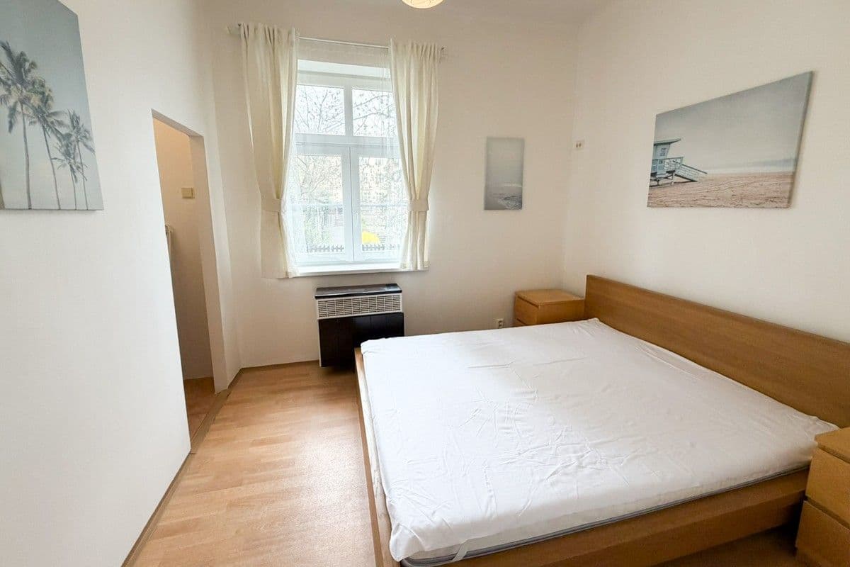 2 bedroom flat to rent, 60 m², U Okrouhlíku, Prague, Prague 2 bedroom flat to rent, 60 m², U Okrouhlíku, Prague, Prague