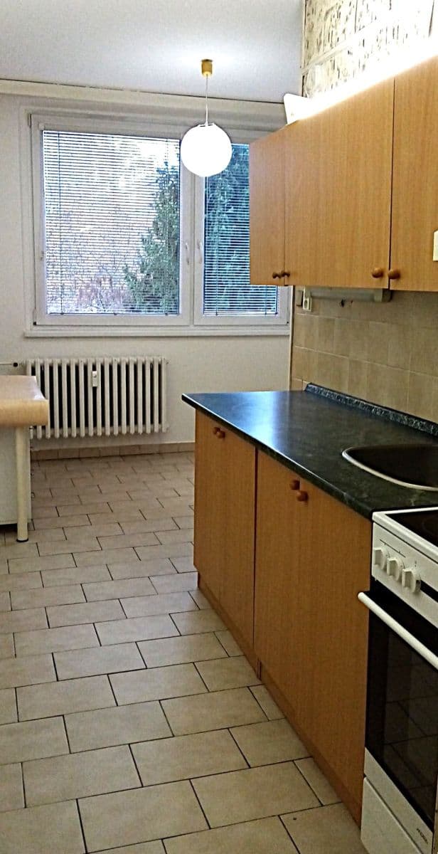 1 bedroom flat to rent, 35 m², Dlouhá, Zlín, Zlínský Region 1 bedroom flat to rent, 35 m², Dlouhá, Zlín, Zlínský Region