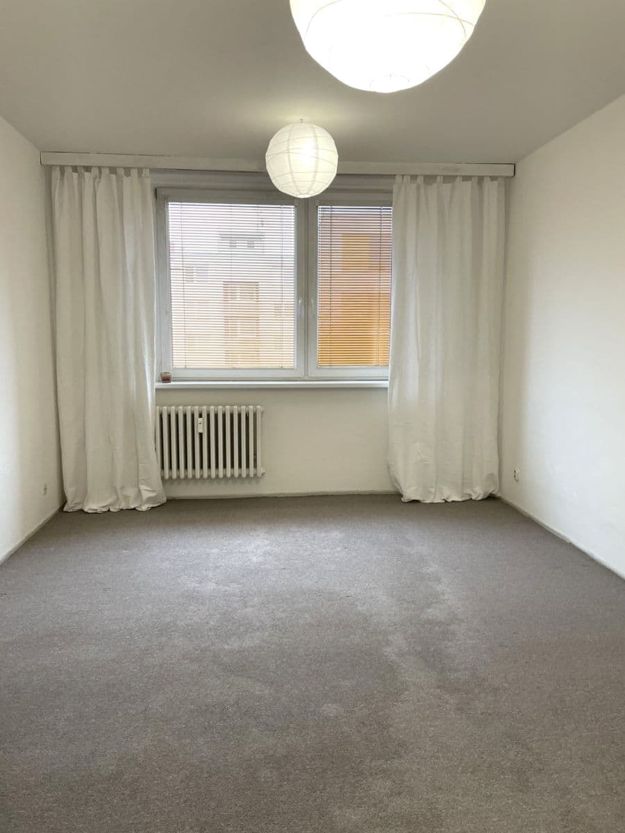 1 bedroom flat to rent, 35 m², Dlouhá, Zlín, Zlínský Region 1 bedroom flat to rent, 35 m², Dlouhá, Zlín, Zlínský Region