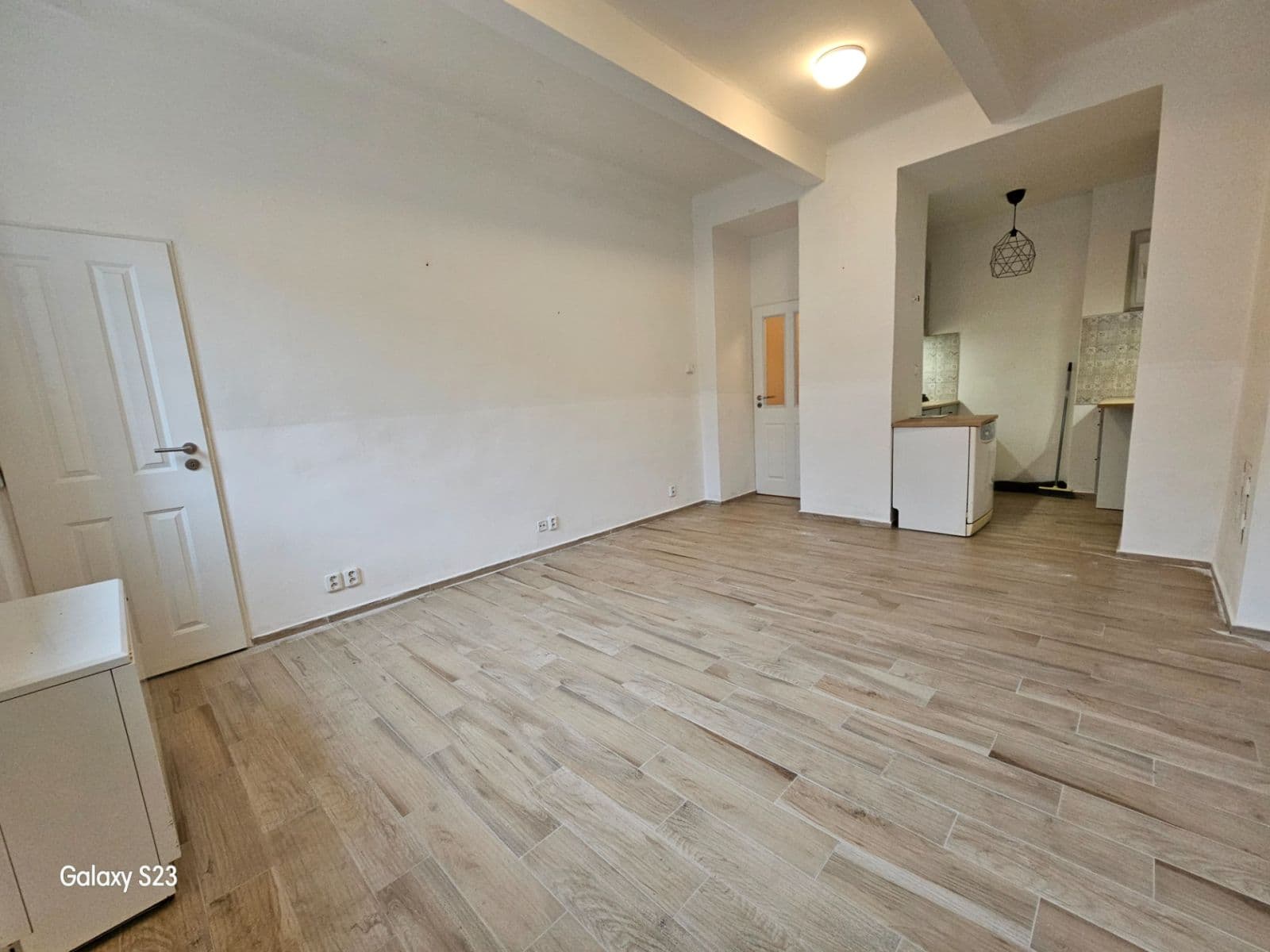 Studio flat to rent, 40 m², V olšinách, Prague, Prague Studio flat to rent, 40 m², V olšinách, Prague, Prague