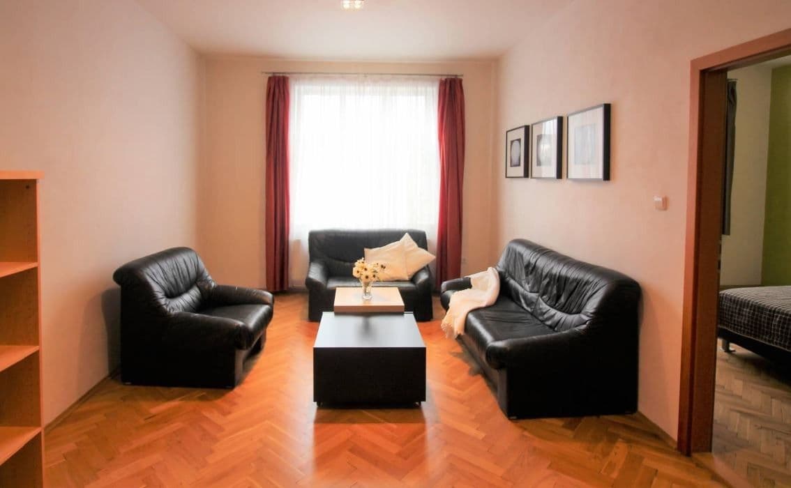 2 bedroom flat to rent, 68 m², U Okrouhlíku, Prague, Prague 2 bedroom flat to rent, 68 m², U Okrouhlíku, Prague, Prague