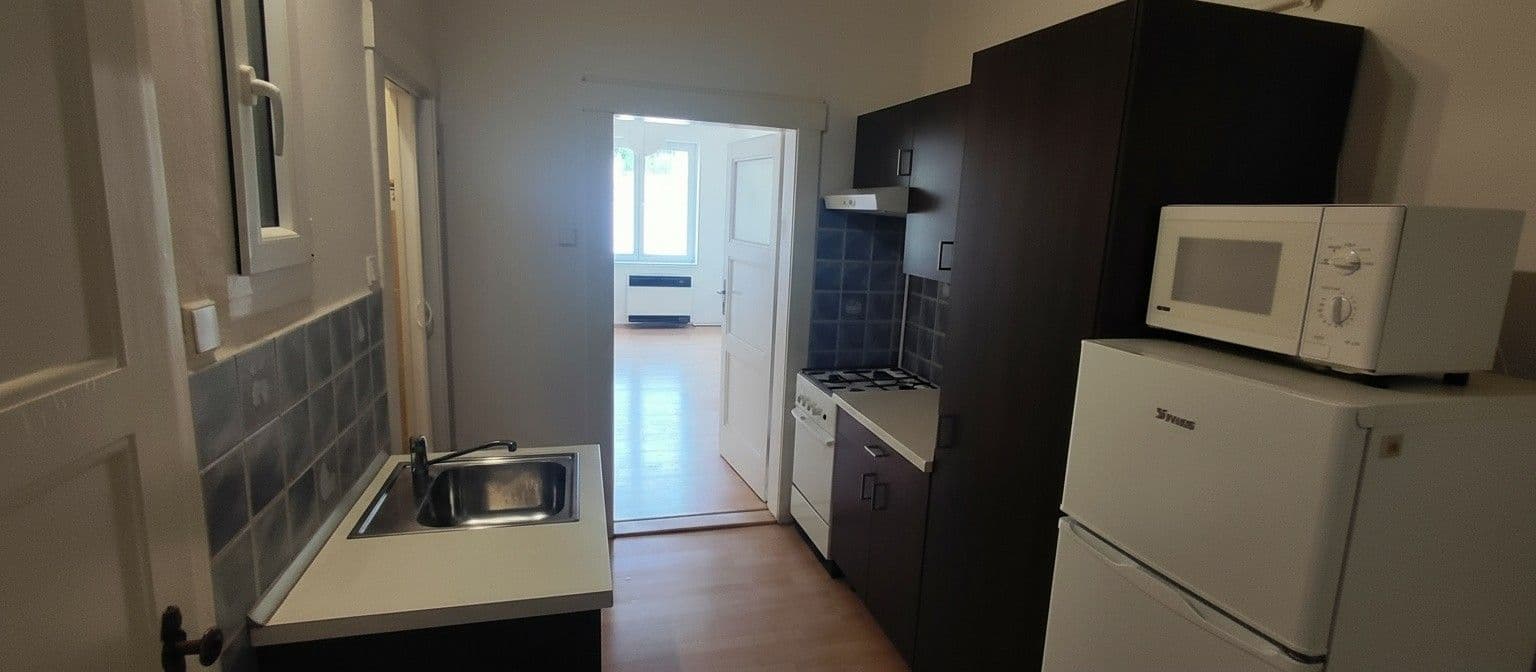 1 bedroom with open-plan kitchen flat to rent, 50 m², Na Neklance, Prague, Prague 1 bedroom with open-plan kitchen flat to rent, 50 m², Na Neklance, Prague, Prague