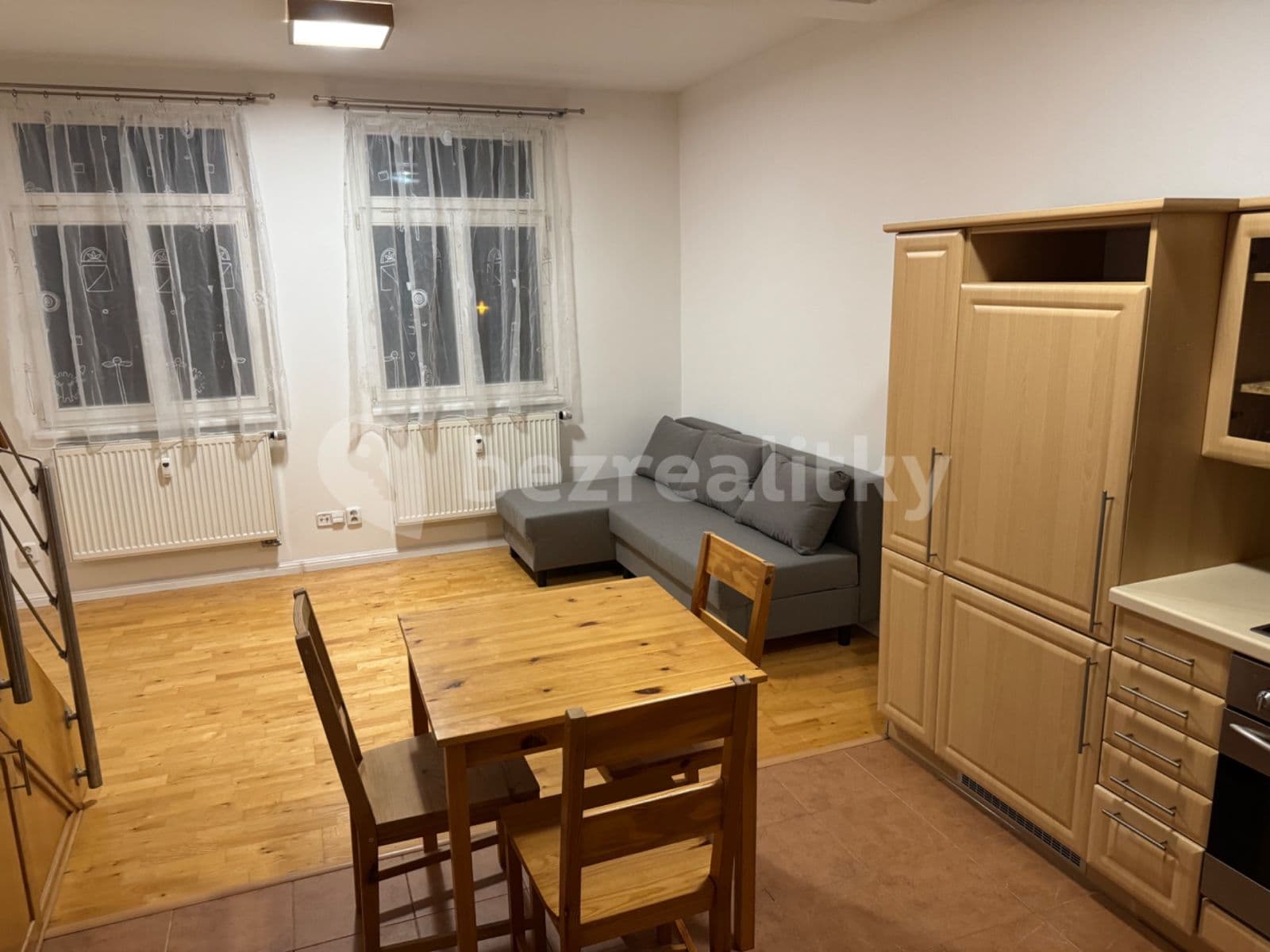 1 bedroom with open-plan kitchen flat to rent, 50 m², Rybalkova, Prague, Prague 1 bedroom with open-plan kitchen flat to rent, 50 m², Rybalkova, Prague, Prague