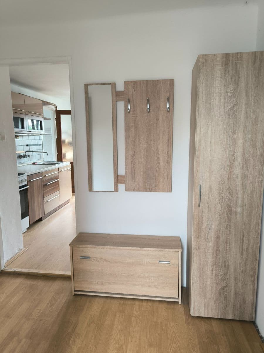 3 bedroom flat to rent, 80 m², Pod sady, Prague, Prague 3 bedroom flat to rent, 80 m², Pod sady, Prague, Prague