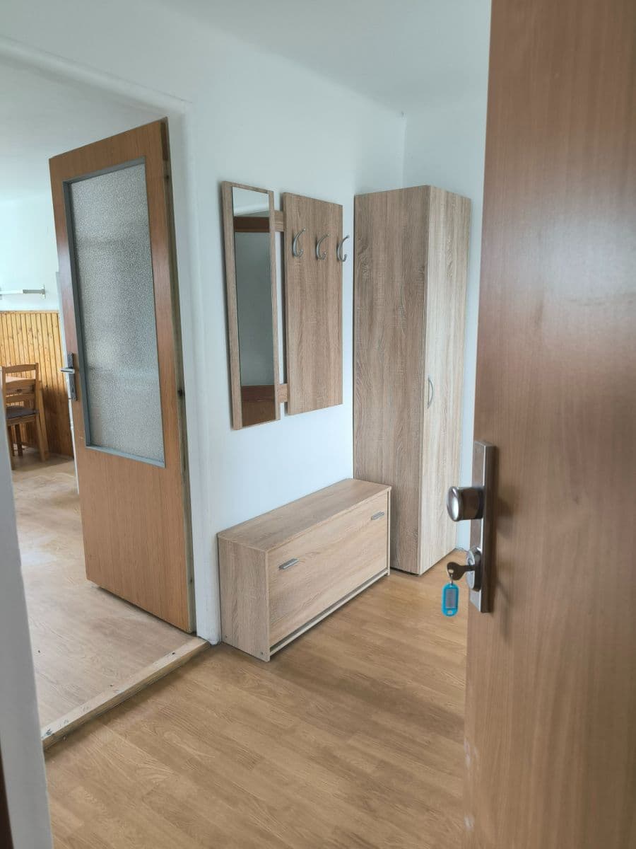 3 bedroom flat to rent, 80 m², Pod sady, Prague, Prague 3 bedroom flat to rent, 80 m², Pod sady, Prague, Prague
