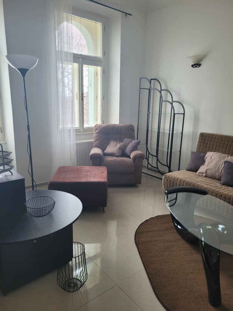 2 bedroom flat to rent, 60 m², Lublaňská, Prague, Prague 2 bedroom flat to rent, 60 m², Lublaňská, Prague, Prague