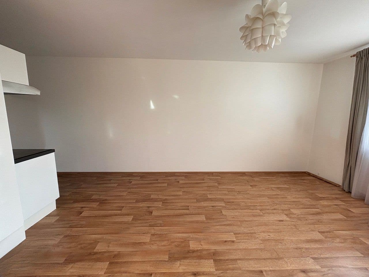 Studio flat to rent, 50 m², U Domu služeb, Prague, Prague Studio flat to rent, 50 m², U Domu služeb, Prague, Prague