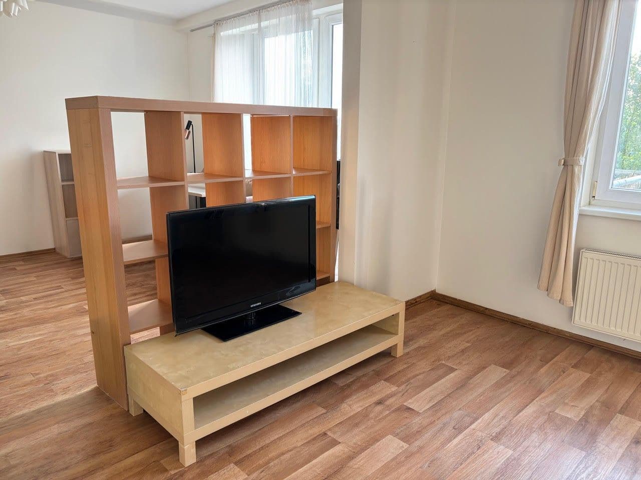 Studio flat to rent, 50 m², U Domu služeb, Prague, Prague Studio flat to rent, 50 m², U Domu služeb, Prague, Prague