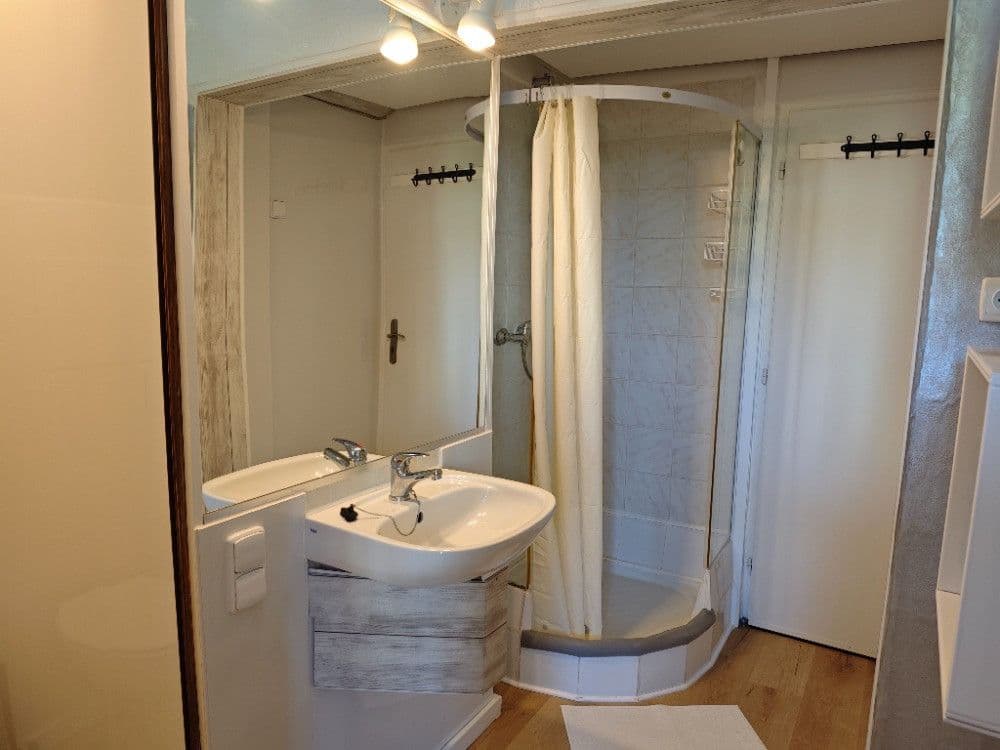 Studio flat to rent, 28 m², V středu, Prague, Prague Studio flat to rent, 28 m², V středu, Prague, Prague