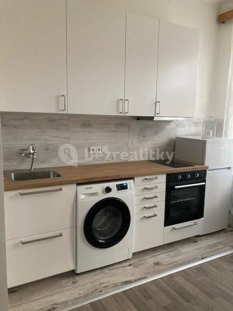Small studio flat to rent, 18 m², Bulovka, Prague, Prague Small studio flat to rent, 18 m², Bulovka, Prague, Prague