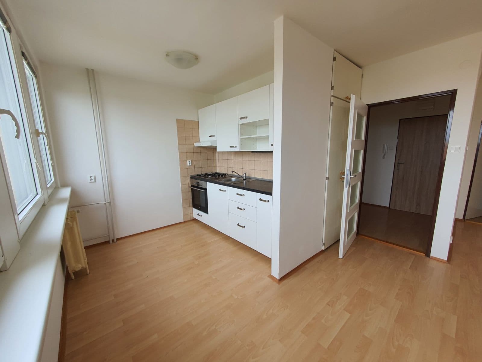 Studio flat to rent, 35 m², Plzeňská, Kladno, Středočeský Region Studio flat to rent, 35 m², Plzeňská, Kladno, Středočeský Region