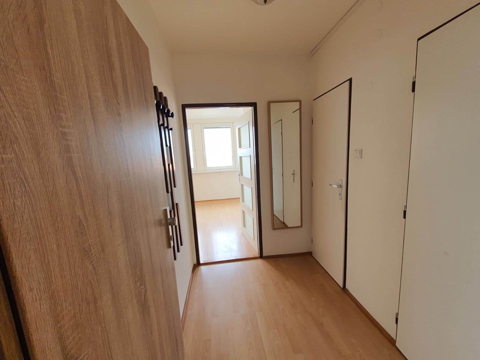 Studio flat to rent, 35 m², Plzeňská, Kladno, Středočeský Region Studio flat to rent, 35 m², Plzeňská, Kladno, Středočeský Region