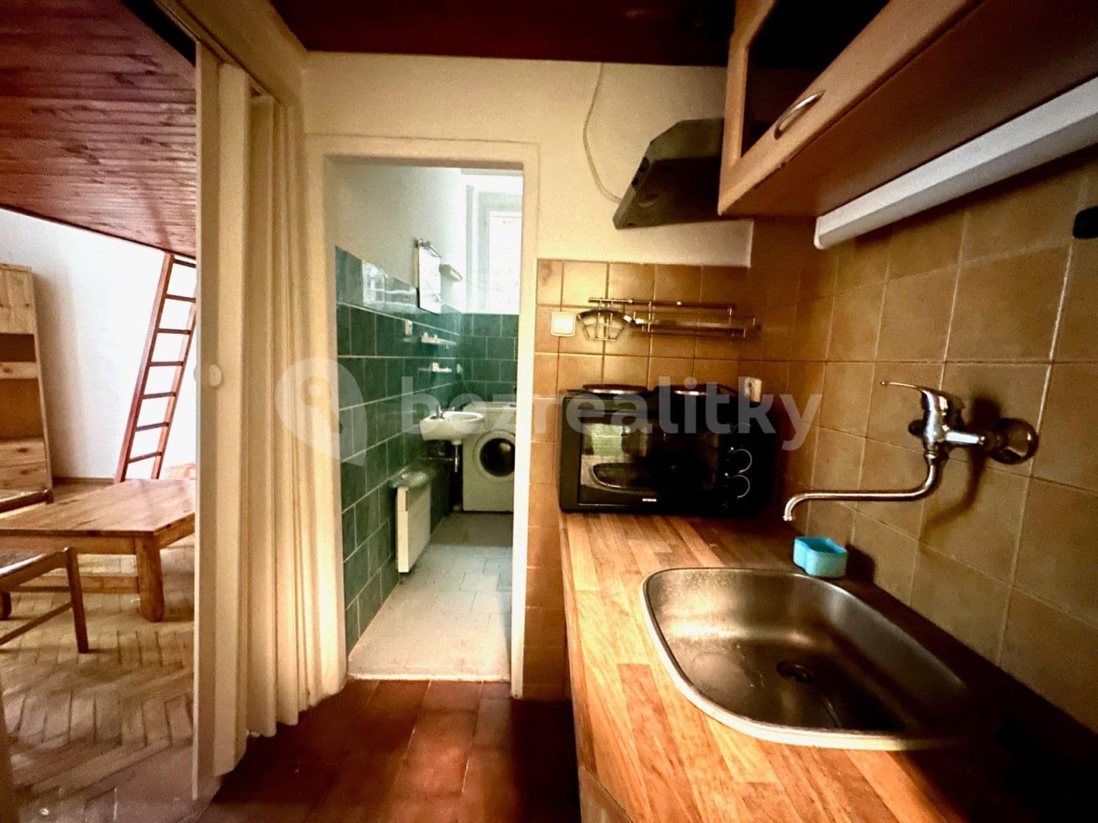 Studio flat to rent, 25 m², Pod Zvonařkou, Prague, Prague Studio flat to rent, 25 m², Pod Zvonařkou, Prague, Prague