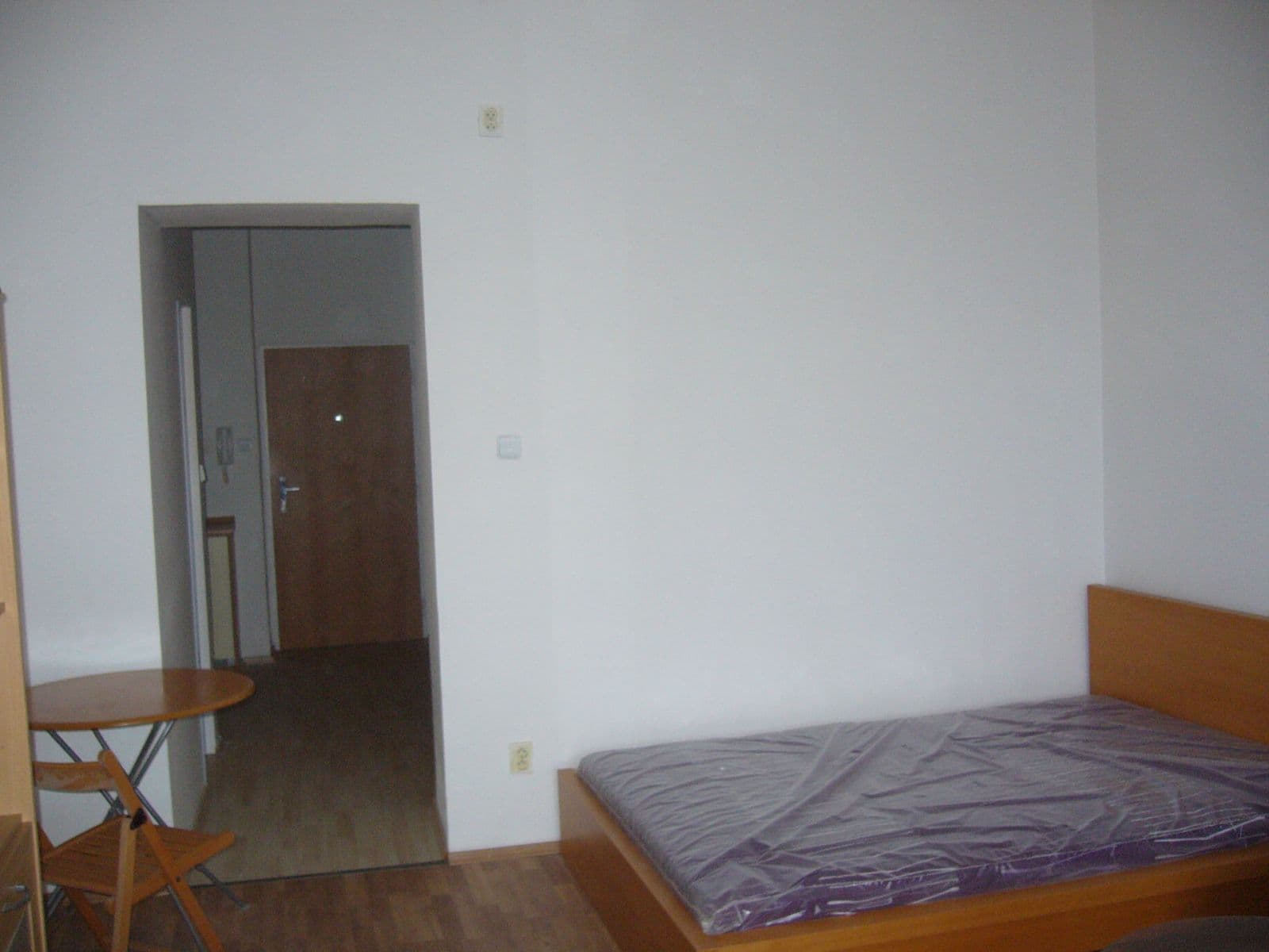 1 bedroom flat to rent, 35 m², Komárovská, Brno, Jihomoravský Region 1 bedroom flat to rent, 35 m², Komárovská, Brno, Jihomoravský Region