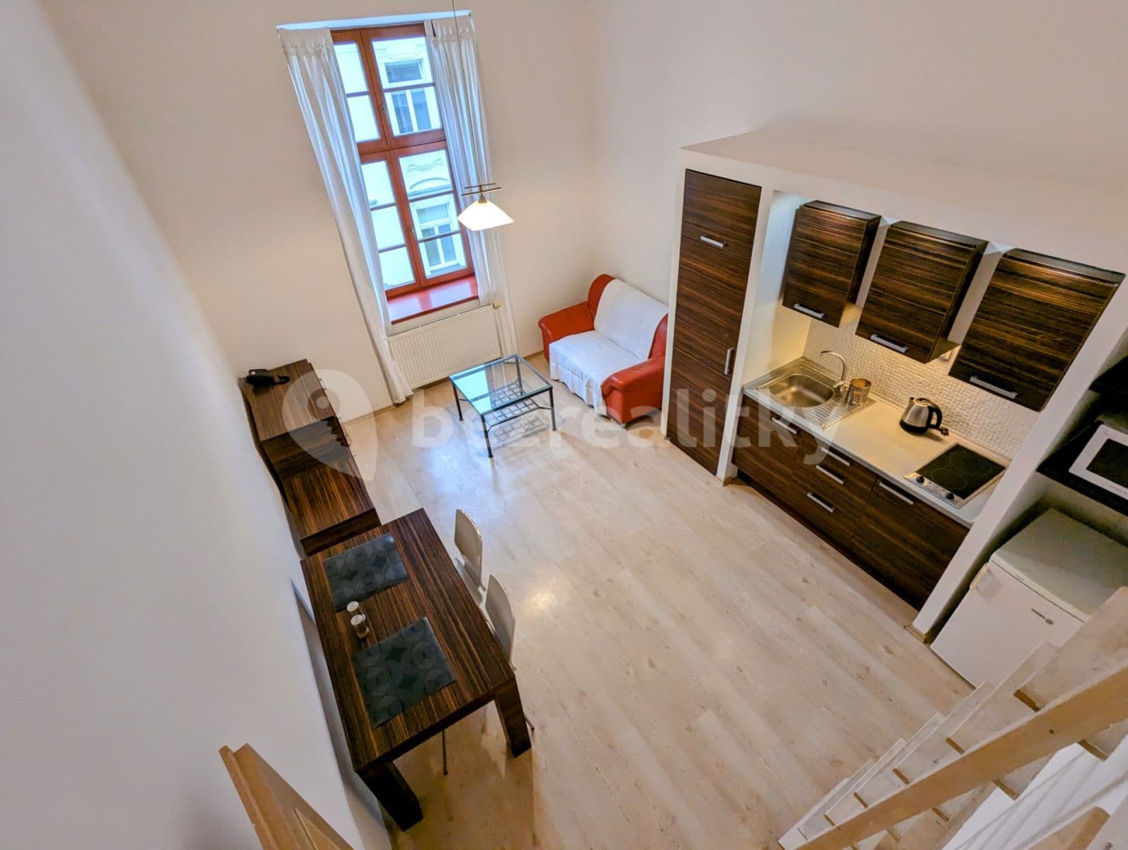 Studio flat to rent, 36 m², Špitálská, Hradec Králové, Královéhradecký Region Studio flat to rent, 36 m², Špitálská, Hradec Králové, Královéhradecký Region