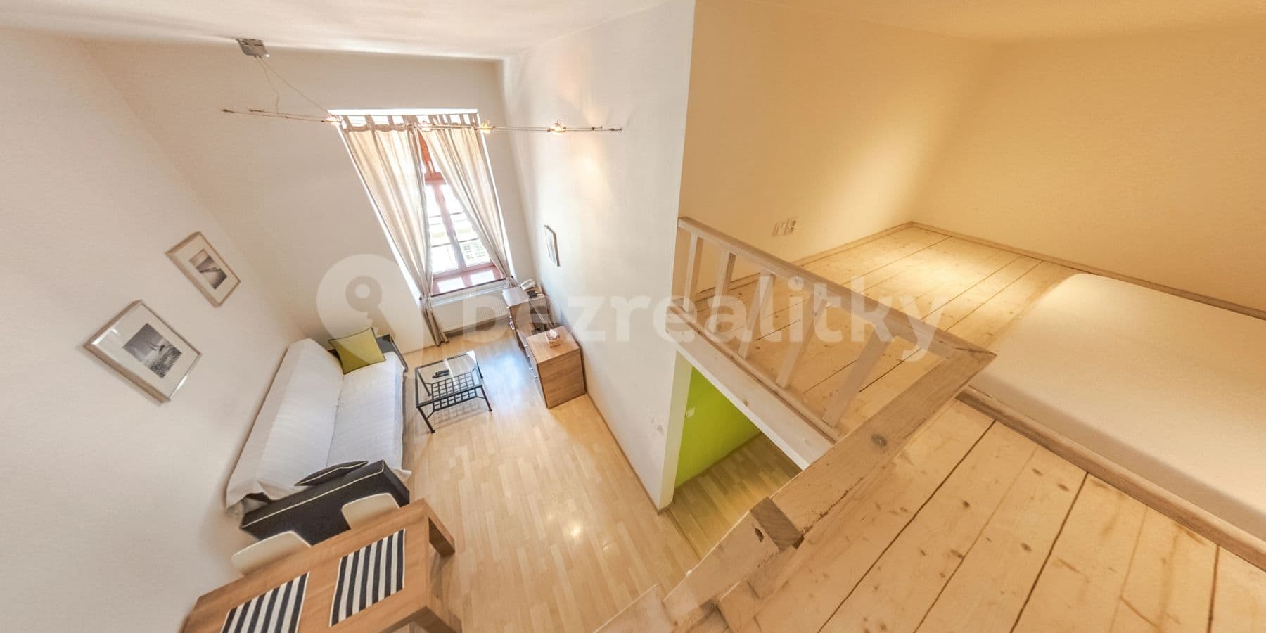 1 bedroom with open-plan kitchen flat to rent, 40 m², Špitálská, Hradec Králové, Královéhradecký Region 1 bedroom with open-plan kitchen flat to rent, 40 m², Špitálská, Hradec Králové, Královéhradecký Region