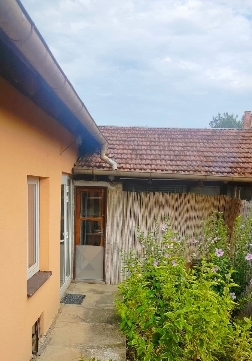 house to rent, 40 m², Hliníky, Telnice, Jihomoravský Region house to rent, 40 m², Hliníky, Telnice, Jihomoravský Region