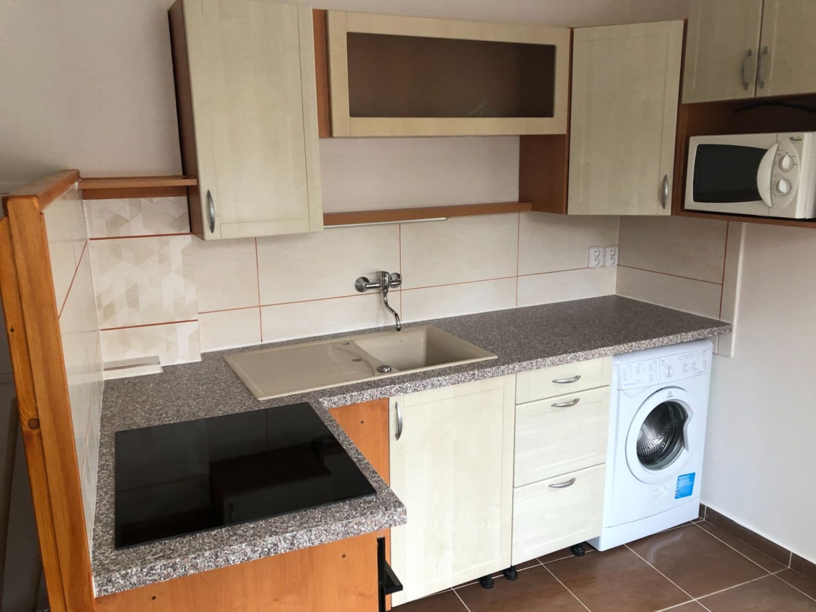 flat to rent, 68 m², Vaníčkova, Brno, Jihomoravský Region flat to rent, 68 m², Vaníčkova, Brno, Jihomoravský Region