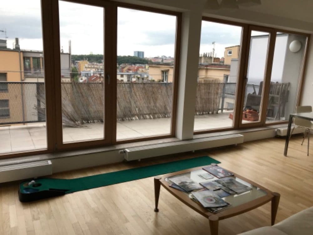 2 bedroom with open-plan kitchen flat to rent, 92 m², Rostovská, Prague, Prague 2 bedroom with open-plan kitchen flat to rent, 92 m², Rostovská, Prague, Prague