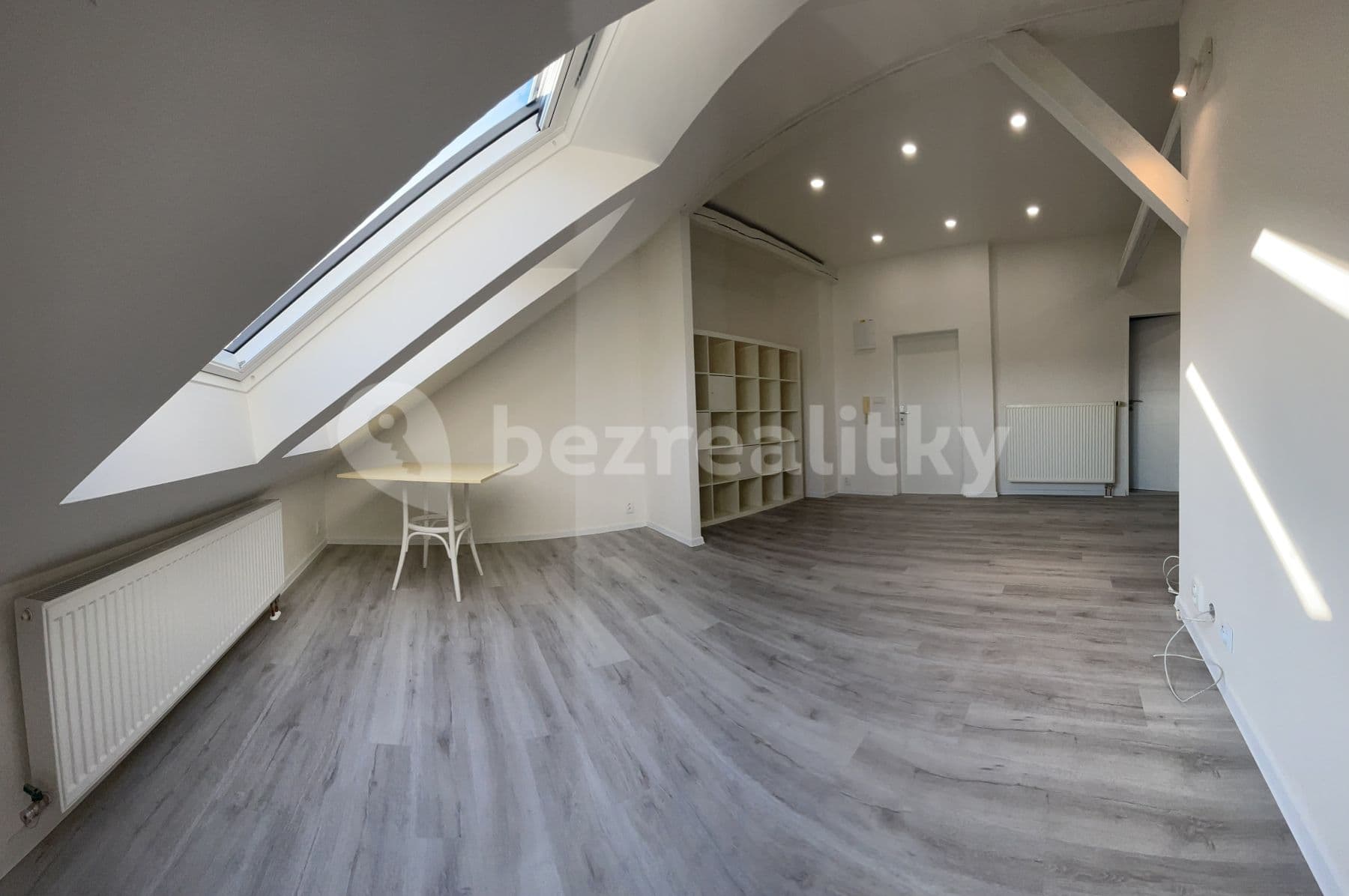 1 bedroom with open-plan kitchen flat to rent, 59 m², Preslova, Brno, Jihomoravský Region 1 bedroom with open-plan kitchen flat to rent, 59 m², Preslova, Brno, Jihomoravský Region