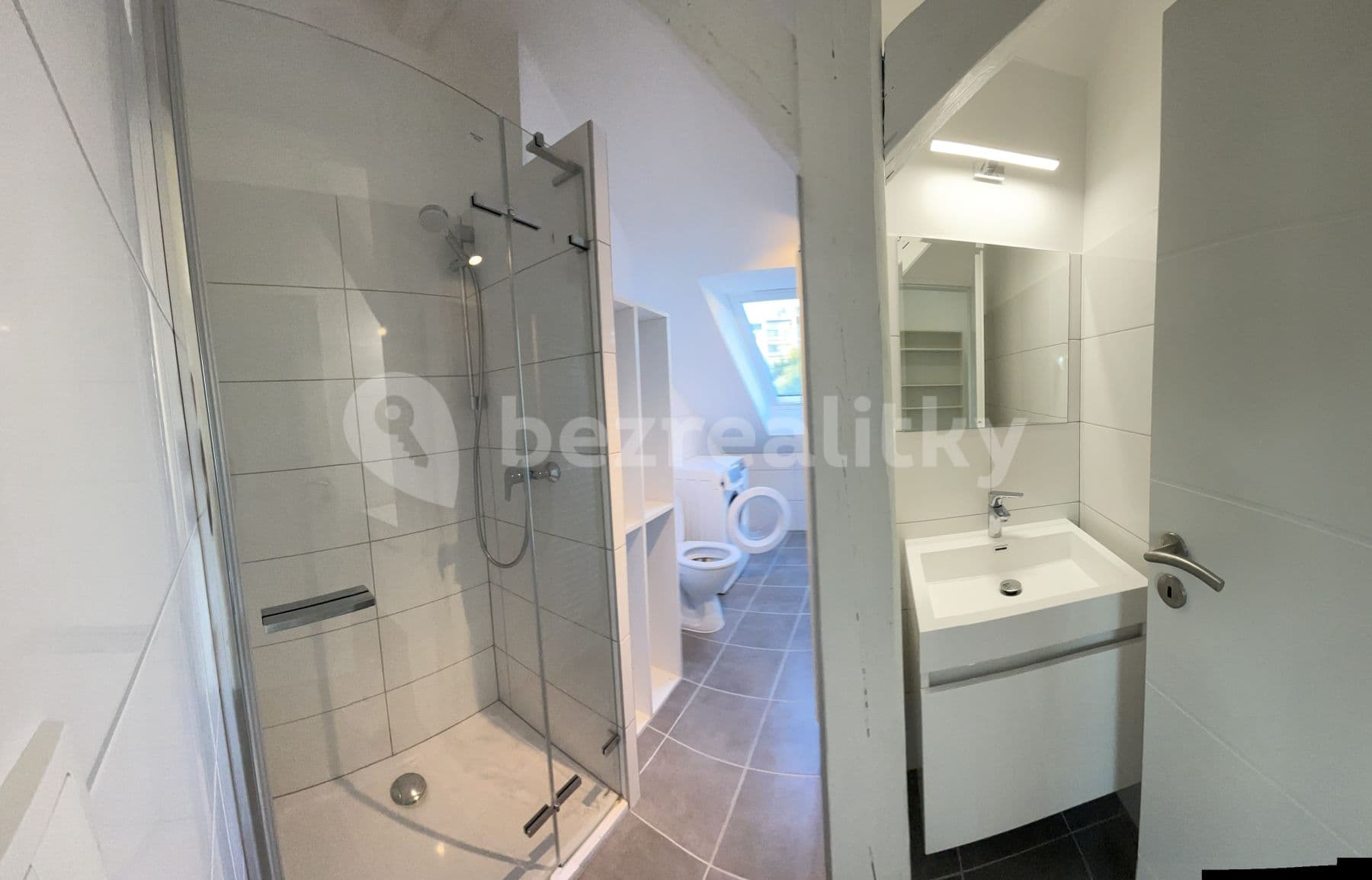 1 bedroom with open-plan kitchen flat to rent, 59 m², Preslova, Brno, Jihomoravský Region 1 bedroom with open-plan kitchen flat to rent, 59 m², Preslova, Brno, Jihomoravský Region