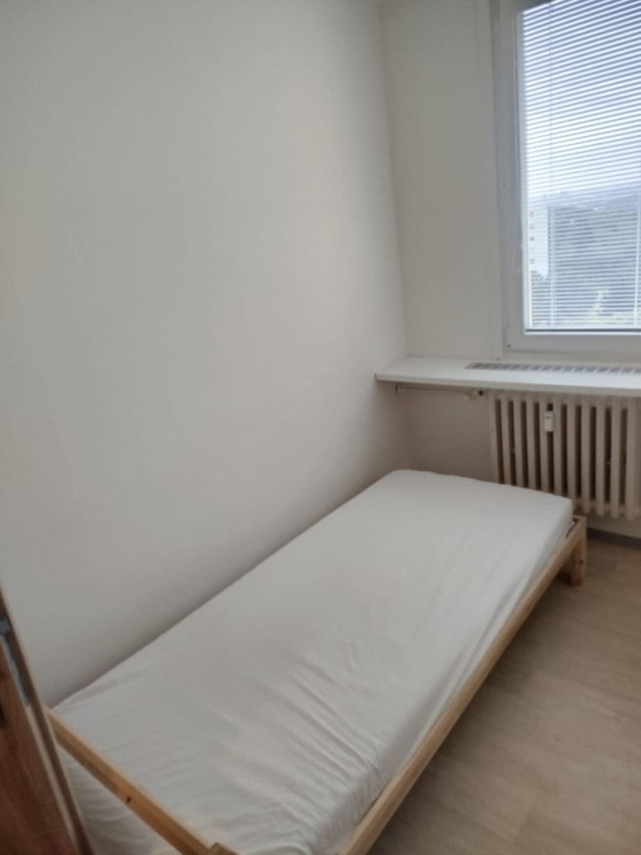 4 bedroom flat to rent, 10 m², U Pentlovky, Prague, Prague 4 bedroom flat to rent, 10 m², U Pentlovky, Prague, Prague