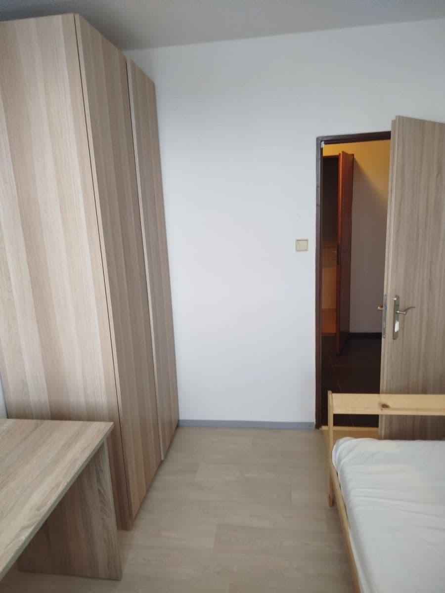 4 bedroom flat to rent, 10 m², U Pentlovky, Prague, Prague 4 bedroom flat to rent, 10 m², U Pentlovky, Prague, Prague