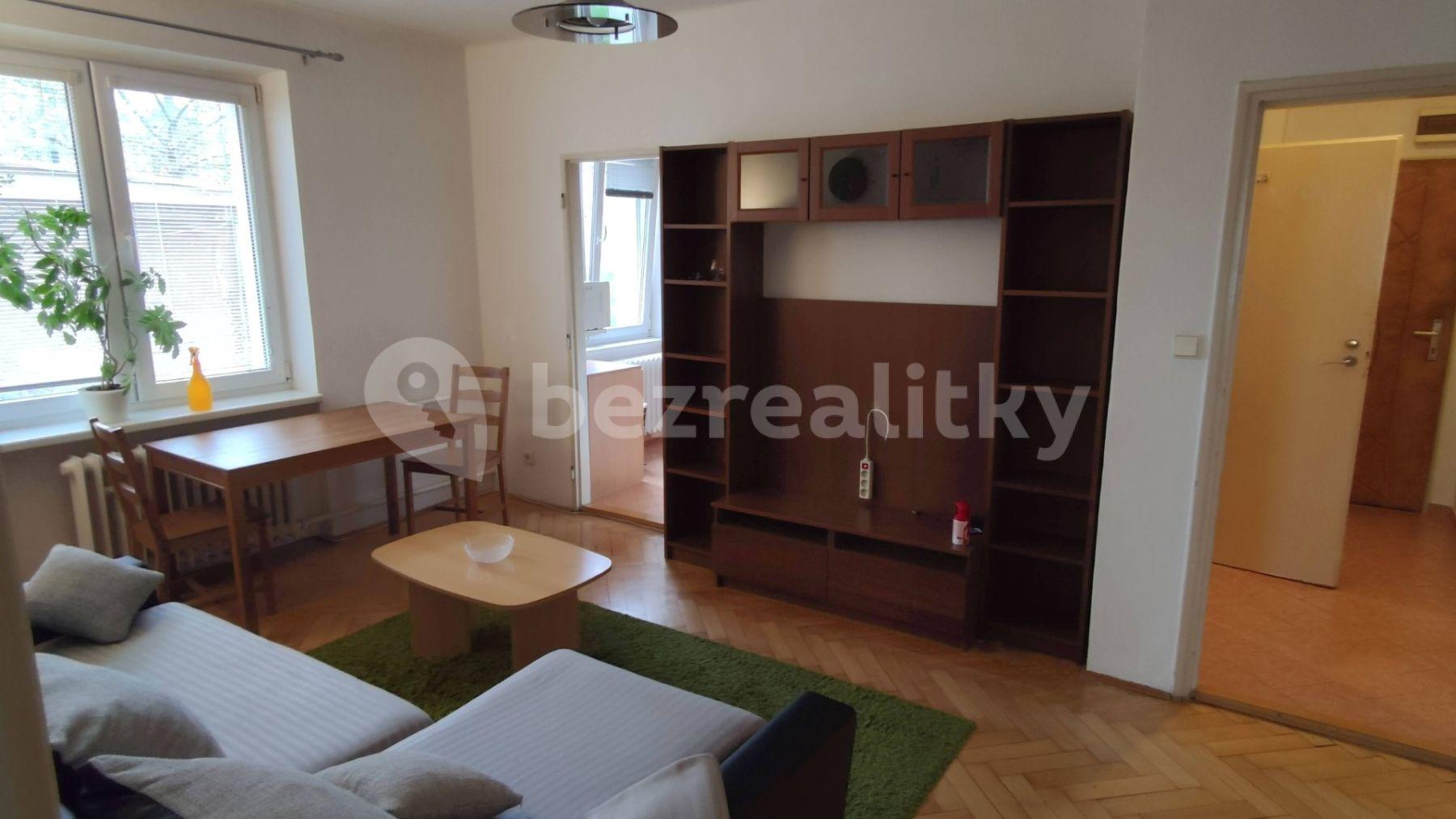 2 bedroom flat to rent, 42 m², Dětská, Prague, Prague