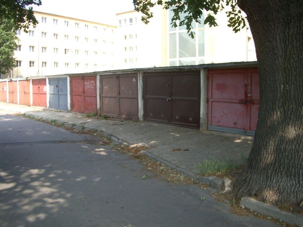 garage to rent, 20 m², Sazenice, Brno, Jihomoravský Region garage to rent, 20 m², Sazenice, Brno, Jihomoravský Region